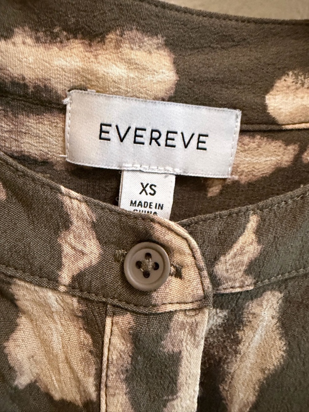 Evereve Nova Tie Dye Button Down Olive Blouse - Picture 4 of 5